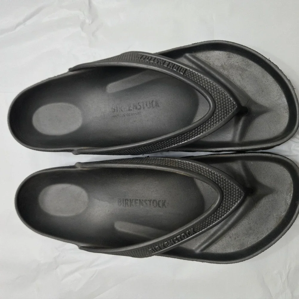 Birkenstock Honolulu EVA Flip Flop Women 9 Black Beach Pool Sandal Lightweight